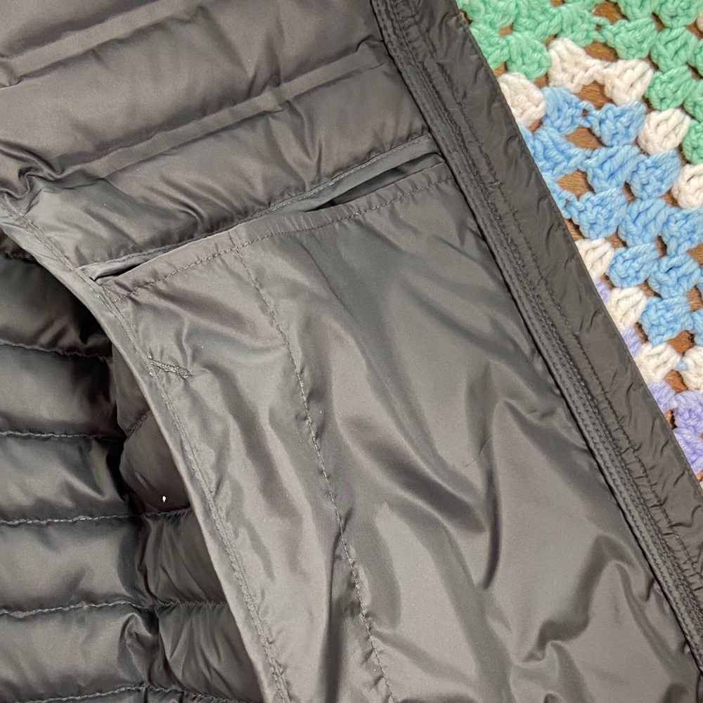 New nwt womens Columbia black xl Quilted feather Down Vest sleeveless jacket - Picture 9 of 12